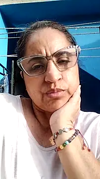 Snapshot of Yaya____11 chatting on December 14, 2025, 9:53 pm Yaya 11 online show from December 14, 2025, 9:53 pm