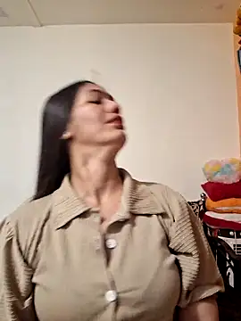 Snapshot of Garima_G chatting on March 14, 2026, 9:37 am Garima G online show from March 14, 2026, 9:37 am