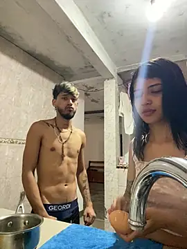 Rouuus12 online show from February 4, 2026, 12:44 pm