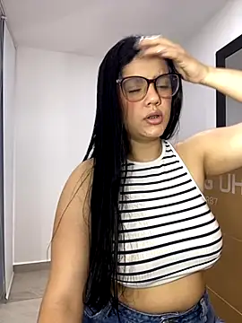 Snapshot of kimberlyhills1 chatting on November 13, 2025, 10:02 pm kimberlyhills1 online show from November 13, 2025, 10:02 pm