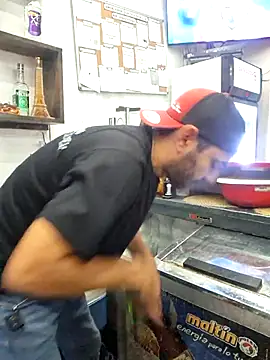 Snapshot of Alsaud1106 chatting on March 11, 2025, 8:20 pm Alsaud1106 online show from March 11, 2025, 8:20 pm