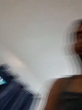 Snapshot of Alsaud1106 chatting on February 26, 2025, 10:04 pm Alsaud1106 online show from February 26, 2025, 10:04 pm