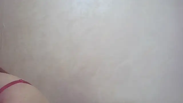 CaitlinaJayne23 online show from October 30, 2025, 6:12 am