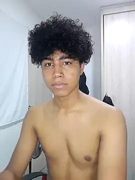 sexy diamante  online show from February 10, 2026, 8:02 am