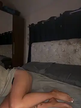 Snapshot of Summer_Paige chatting on February 13, 2025, 7:45 am Summer Paige online show from February 13, 2025, 7:45 am