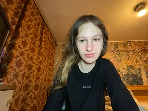 Snapshot of Eva_Angel3 chatting on April 14, 2026, 5:07 pm Eva Angel3 online show from April 14, 2026, 5:07 pm