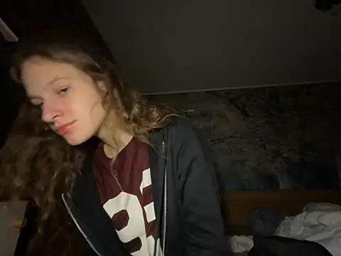 Snapshot of Eva_Angel3 chatting on September 29, 2025, 5:40 pm Eva Angel3 online show from September 29, 2025, 5:40 pm