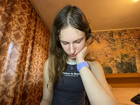Snapshot of Eva_Angel3 chatting on April 5, 2026, 4:24 pm Eva Angel3 online show from April 5, 2026, 4:24 pm