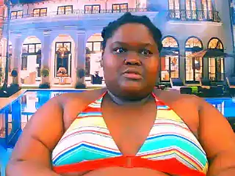 EbonyHotBuns online show from May 8, 2026, 7:06 pm