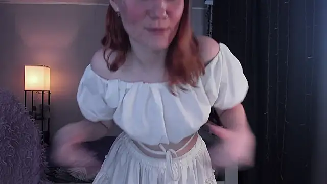 Snapshot of ReddHotPipper chatting on February 3, 2026, 6:40 am ReddHotPipper online show from February 3, 2026, 6:40 am