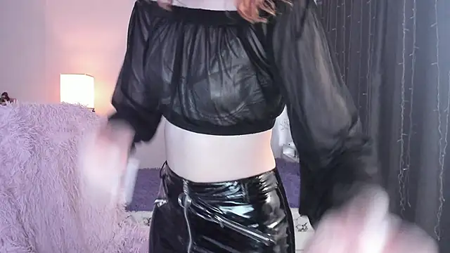 Snapshot of ReddHotPipper chatting on February 22, 2026, 3:42 am ReddHotPipper online show from February 22, 2026, 3:42 am