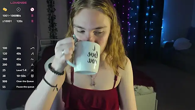 ReddHotPipper online show from February 14, 2025, 1:02 am