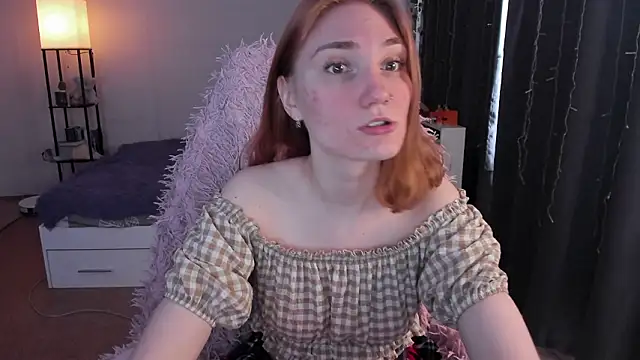 ReddHotPipper online show from March 24, 2026, 3:50 am