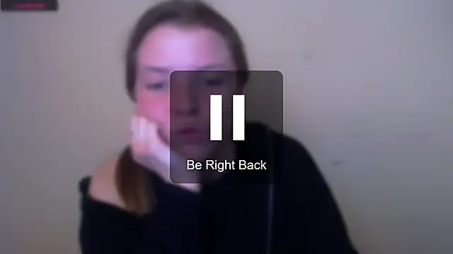 Snapshot of MissOliviaa_ chatting on February 28, 2025, 11:03 am MissOliviaa  online show from February 28, 2025, 11:03 am