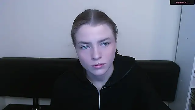 Snapshot of MissOliviaa_ chatting on January 3, 2025, 7:49 am MissOliviaa  online show from January 3, 2025, 7:49 am