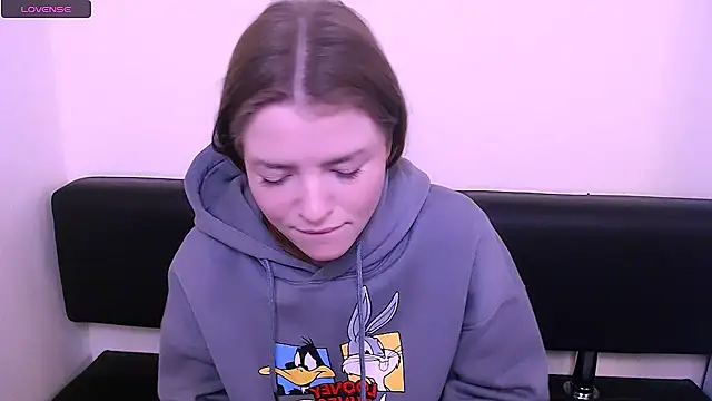 Snapshot of MissOliviaa_ chatting on January 21, 2025, 11:03 am MissOliviaa  online show from January 21, 2025, 11:03 am