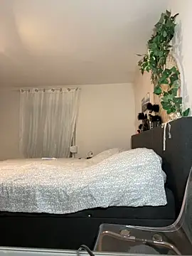 Snapshot of AlyssaHottv_ chatting on October 26, 2025, 7:58 pm AlyssaHottv online show from October 26, 2025, 7:58 pm