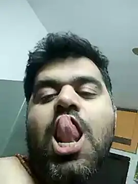 Happyman300 online show from November 9, 2025, 8:35 pm