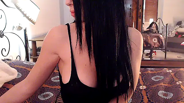 PamyCarter online show from December 1, 2025, 9:10 am