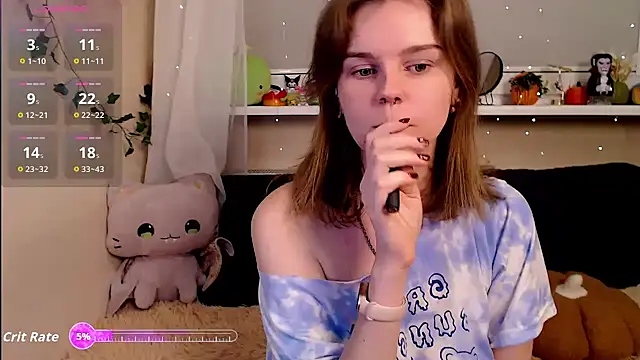 Snapshot of Moona_xx chatting on November 1, 2025, 10:25 pm Moona xx online show from November 1, 2025, 10:25 pm