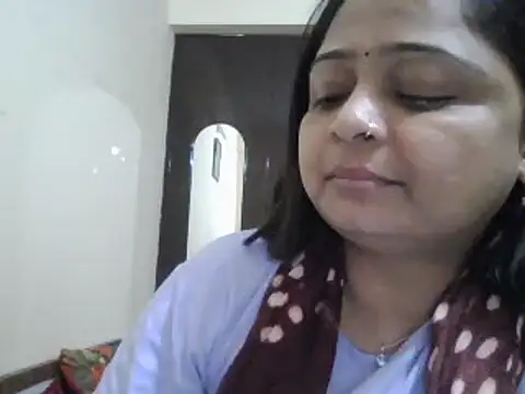 Snapshot of manvi199407 chatting on March 6, 2025, 5:11 pm manvi199407 online show from March 6, 2025, 5:11 pm
