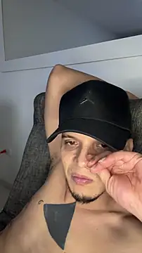 ArturoDelgado1 online show from April 20, 2026, 1:30 am