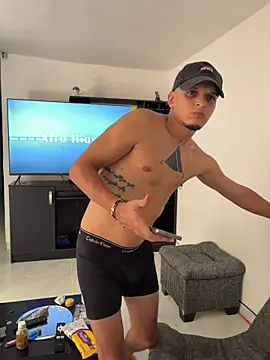 ArturoDelgado1 online show from March 28, 2026, 4:30 pm