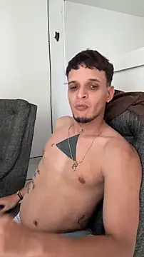 ArturoDelgado1 online show from April 18, 2026, 7:07 pm