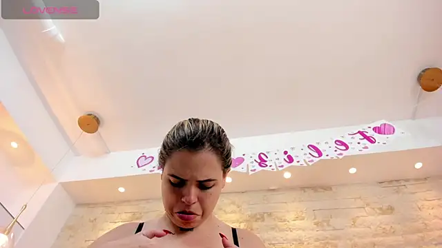 Snapshot of dorothy_vegga chatting on February 13, 2026, 3:50 am dorothy vegga online show from February 13, 2026, 3:50 am