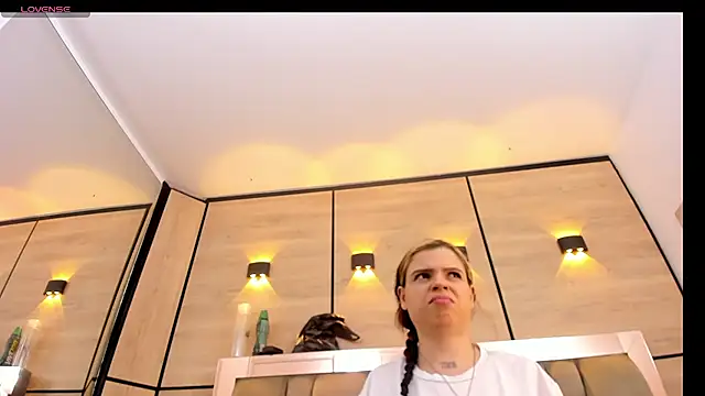 Snapshot of dorothy_vegga chatting on December 1, 2025, 2:56 am dorothy vegga online show from December 1, 2025, 2:56 am