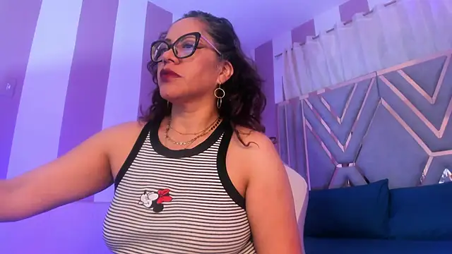 maria paulac online show from March 8, 2025, 6:10 am