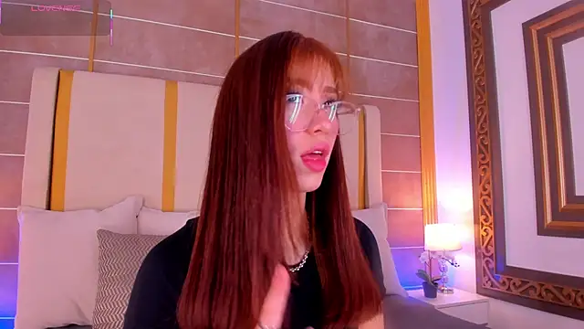 Snapshot of AbigailCarter chatting on November 9, 2025, 11:42 pm AbigailCarter online show from November 9, 2025, 11:42 pm