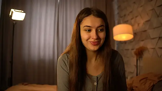 elisa moon online show from February 15, 2026, 9:30 am