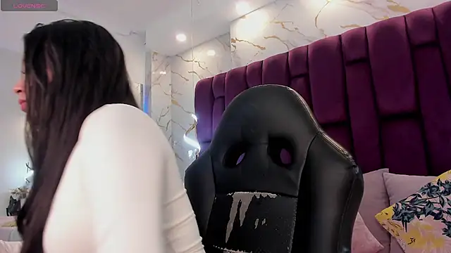 Snapshot of emma_carterr1 chatting on November 23, 2025, 3:11 pm emma carterr1 online show from November 23, 2025, 3:11 pm