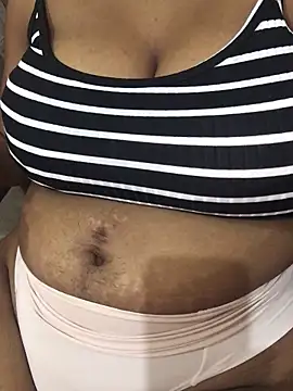 Snapshot of gravidinha4 chatting on February 8, 2025, 10:40 pm gravidinha4 online show from February 8, 2025, 10:40 pm