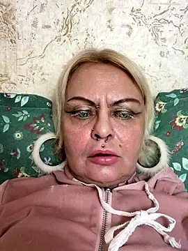 Snapshot of Gardener_of_Illusions chatting on January 19, 2026, 3:10 am Gardener of Illusions online show from January 19, 2026, 3:10 am