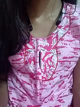 Snapshot of Tamilshaliniammu chatting on December 27, 2024, 2:47 am Tamilshaliniammu online show from December 27, 2024, 2:47 am