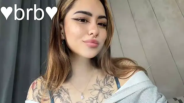 baby  kim online show from November 26, 2025, 8:09 pm