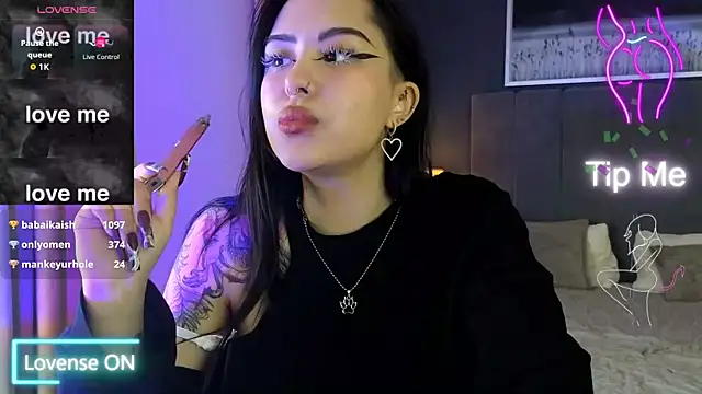 Snapshot of baby__kim chatting on January 6, 2026, 8:29 am baby kim online show from January 6, 2026, 8:29 am