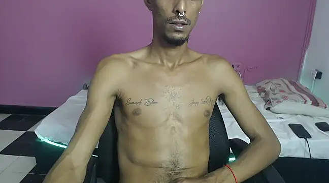 Snapshot of Albertwd420 chatting on January 1, 2025, 3:35 pm Albertwd420 online show from January 1, 2025, 3:35 pm