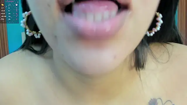 estrella bigboobs14 online show from June 25, 2026, 5:12 am