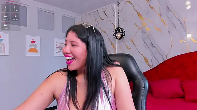 Snapshot of estrella_bigboobs14 chatting on May 2, 2026, 8:25 pm estrella bigboobs14 online show from May 2, 2026, 8:25 pm