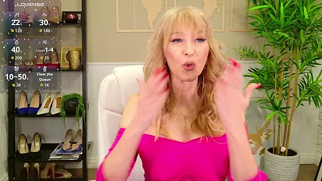 LadyLeea online show from April 6, 2026, 4:46 am