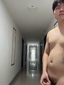 Snapshot of thehornyboyz chatting on November 2, 2025, 5:01 am thehornyboyz online show from November 2, 2025, 5:01 am