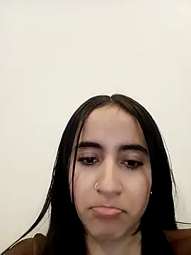 Mia Fischer online show from November 19, 2025, 5:35 pm