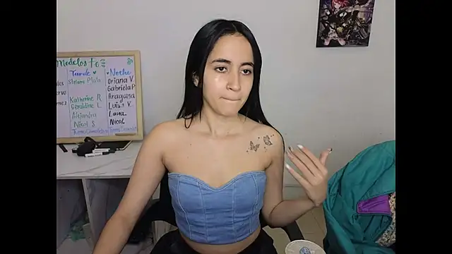 Mia Fischer online show from February 11, 2026, 2:50 pm