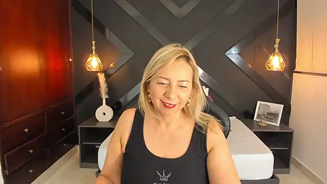 Snapshot of andre_soto_ chatting on March 20, 2025, 2:19 am andre soto online show from March 20, 2025, 2:19 am