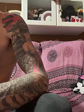 Snapshot of chavito2223 chatting on February 26, 2026, 12:54 am chavito2223 online show from February 26, 2026, 12:54 am