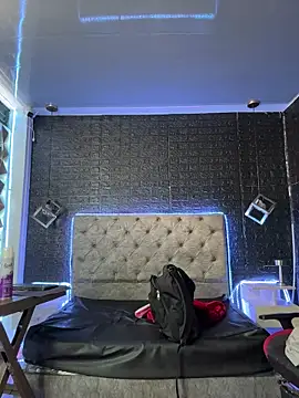 Paloma  LS online show from March 20, 2026, 7:37 pm