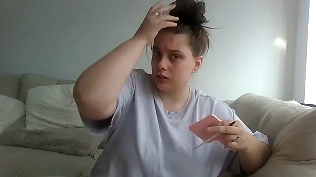 Krystal Tx online show from July 19, 2026, 6:33 am